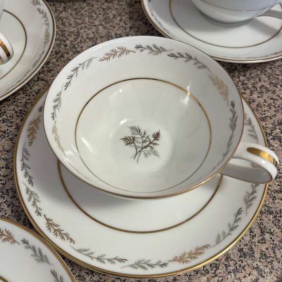 China Teacups and small bowls | Noritake Ferncliff - Picture 2 of 5
